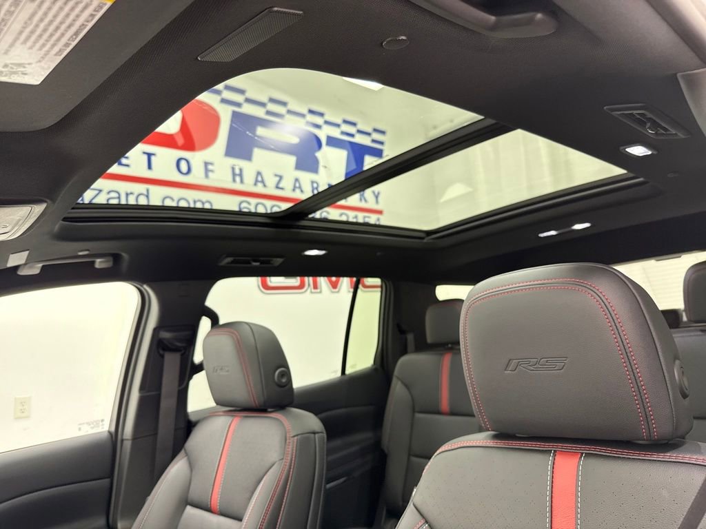 New 2026 Chevrolet Traverse RS image 27