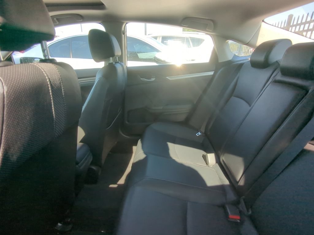 Used 2019 Honda Civic EX-L image 7