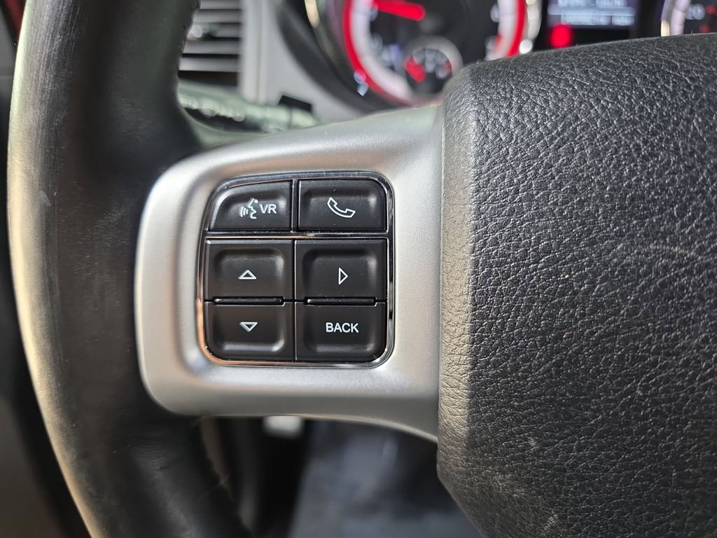 Used 2017 Dodge Grand Caravan GT image 18