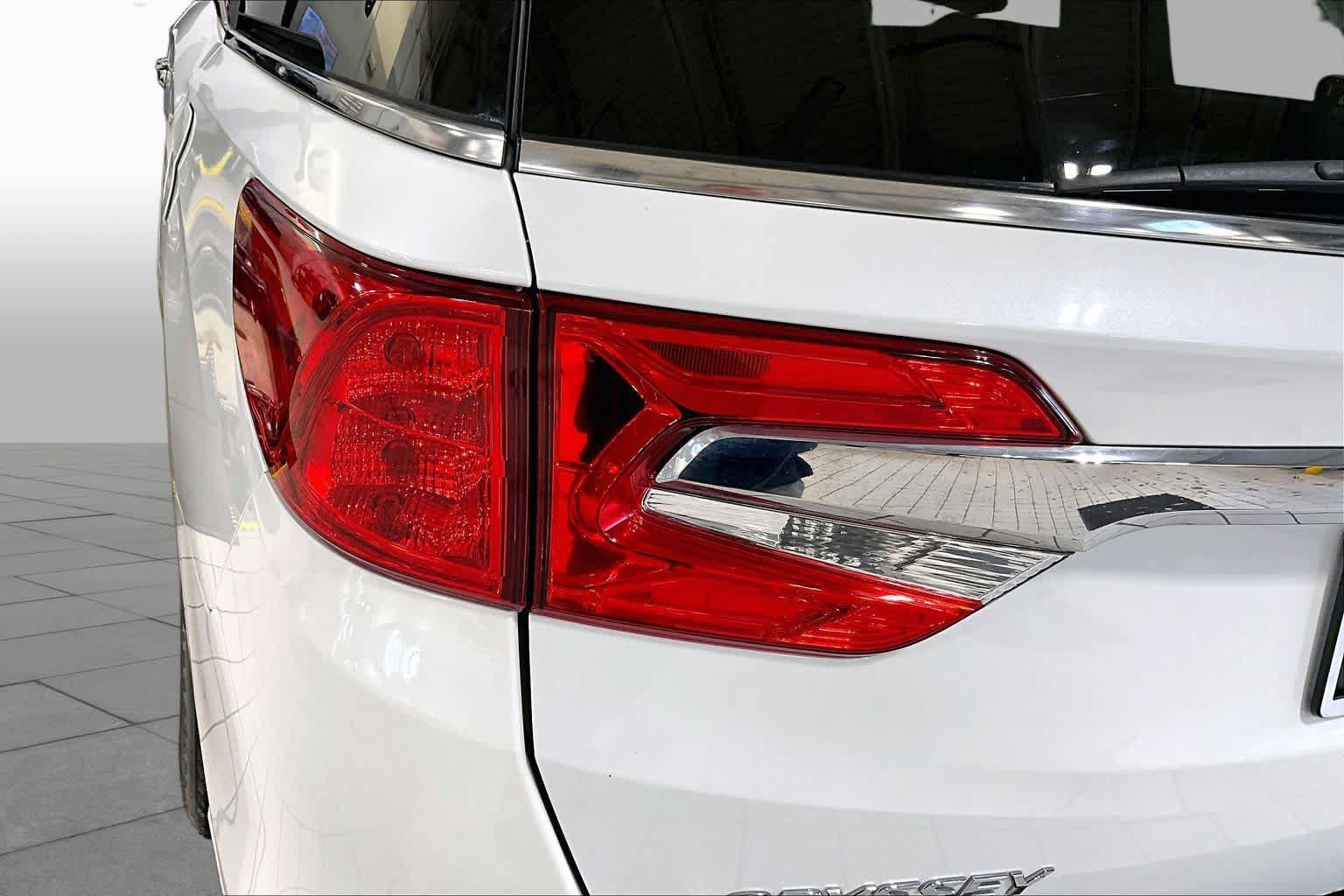 Used 2020 Honda Odyssey EX-L image 27