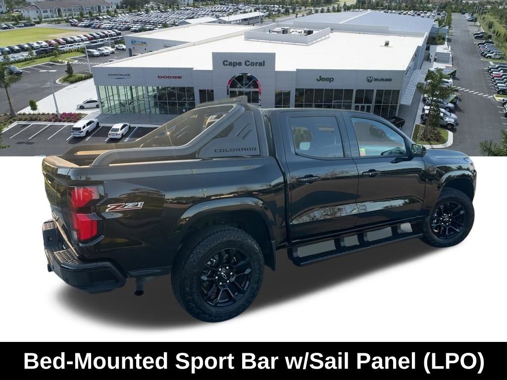 Used 2025 Chevrolet Colorado Z71 w/ Midnight Edition image 12