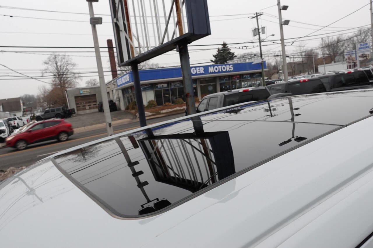 Used 2023 Ford F150 XLT w/ Equipment Group 302A High image 9