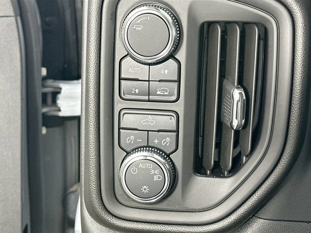 Used 2024 GMC Sierra 1500 Pro w/ Graphite Edition AWD/4WD image 17