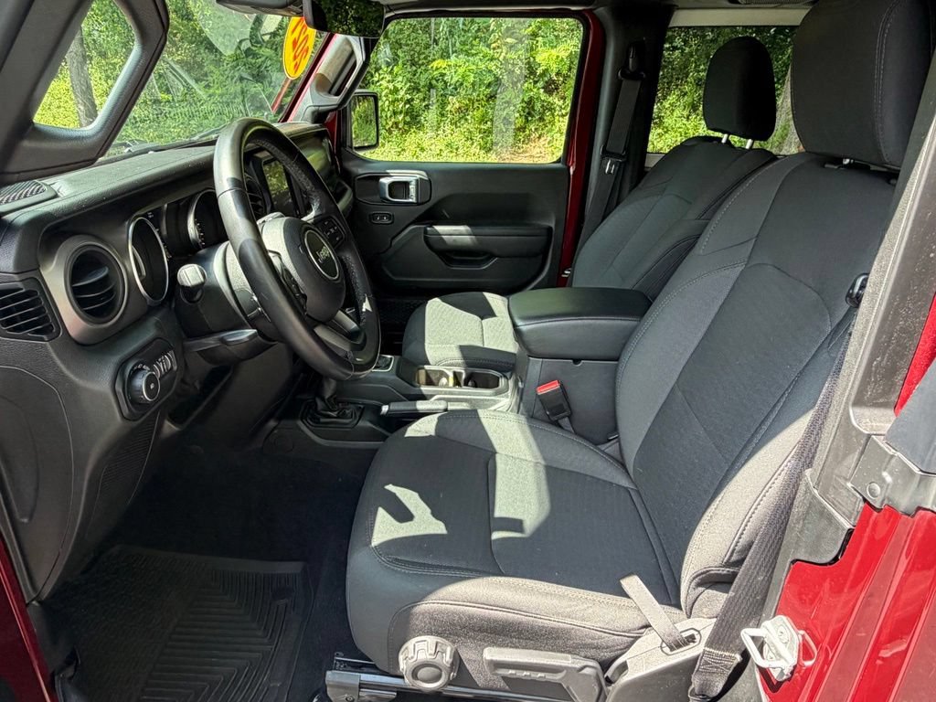 Used 2021 Jeep Wrangler Sport AWD/4WD image 24
