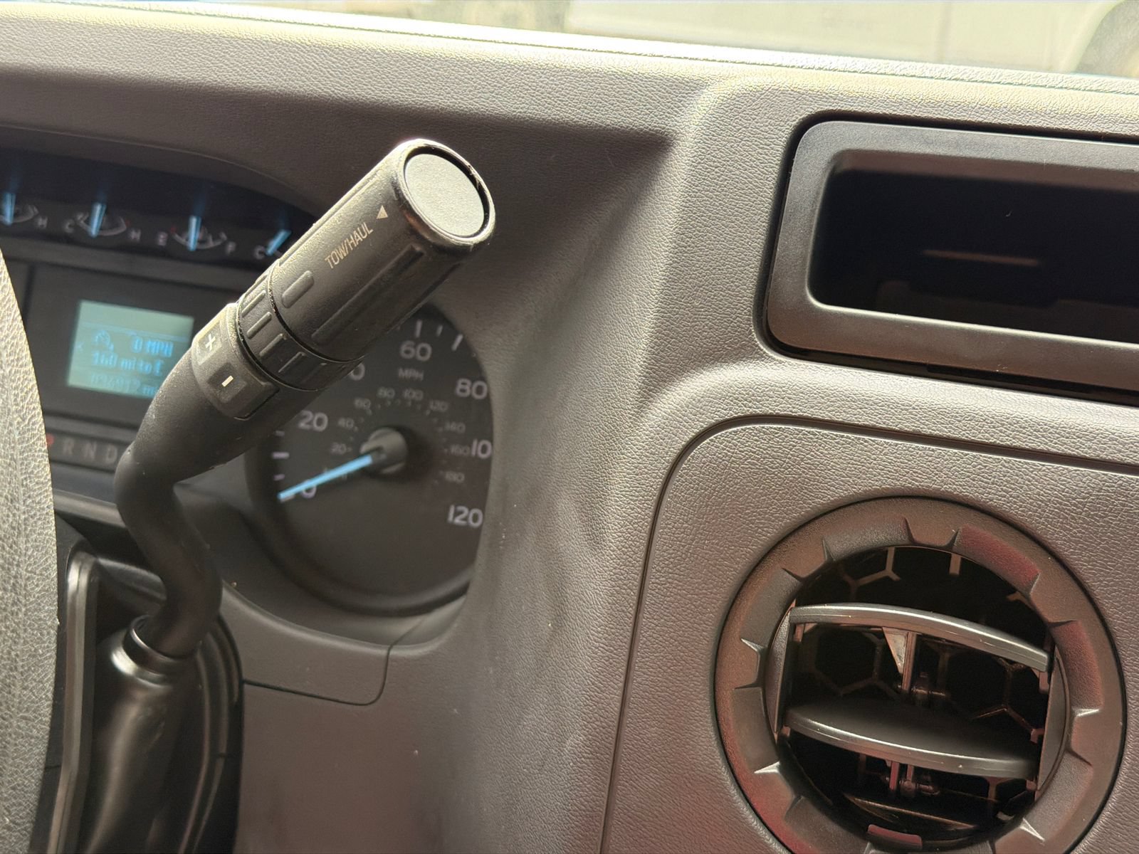 Used 2023 Ford E-350 and Econoline 350 Super Duty w/ Power Windows & Locks Group RWD image 28