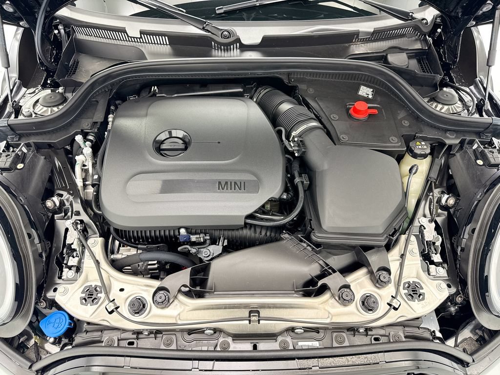 New 2026 MINI Cooper 2-Door Hardtop FWD image 26