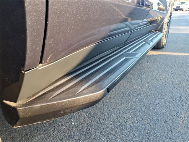 Used 2023 GMC Yukon AT4 w/ LPO, Floor Liner Package image 10