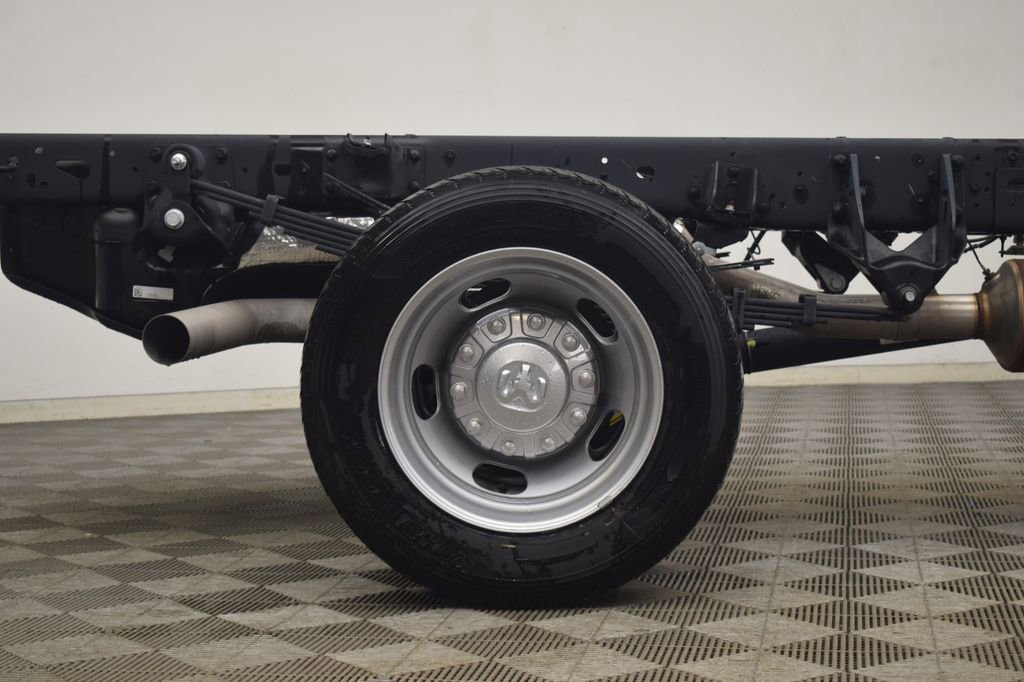 New 2024 RAM 5500 Tradesman image 8