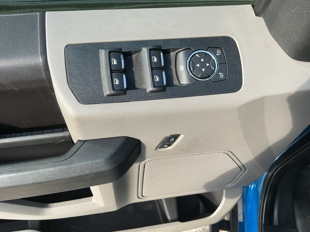Used 2019 Ford F150 XL w/ Equipment Group 101A Mid AWD/4WD image 10