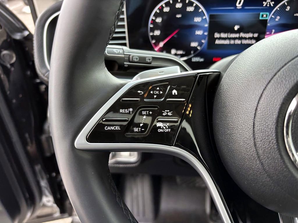 Used 2024 Mercedes-Benz GLE 350 4MATIC image 17