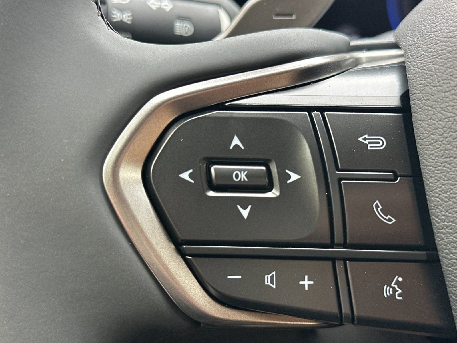 Used 2026 Lexus RZ 350e 2WD image 28