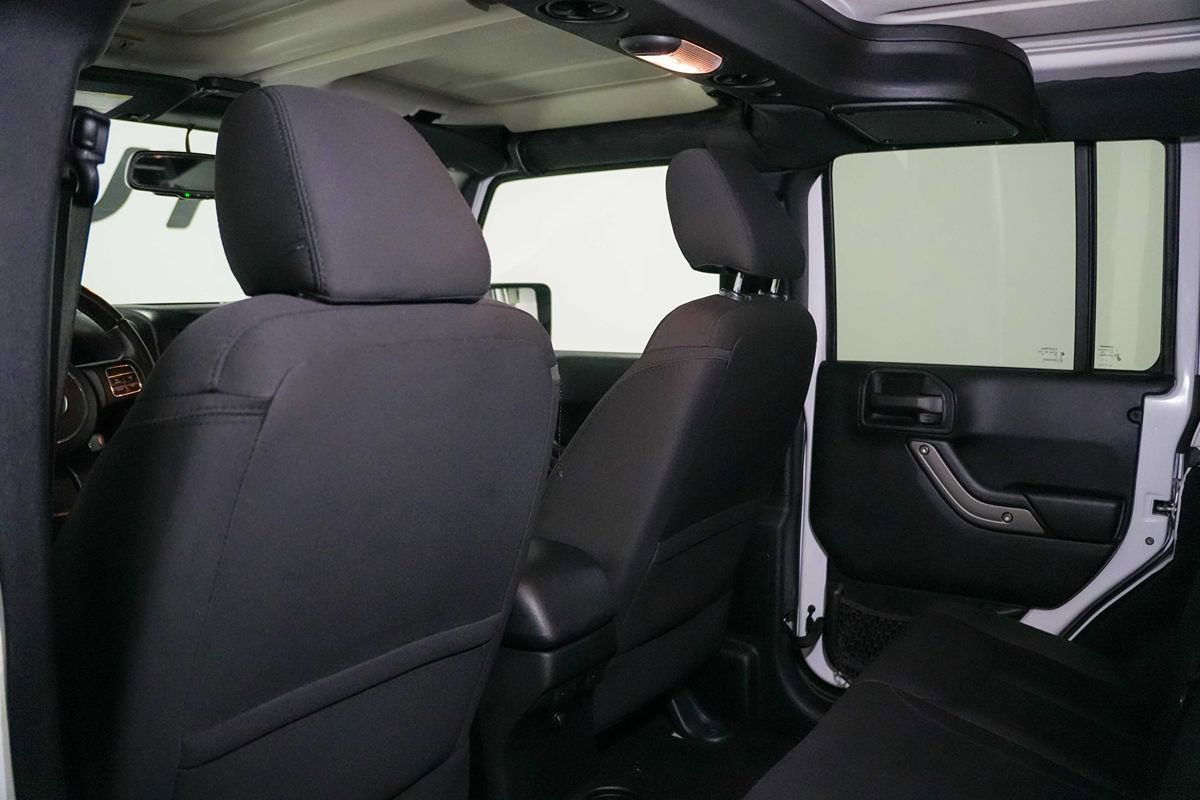 Used 2015 Jeep Wrangler Unlimited Sport w/ Quick Order Package 24S AWD/4WD image 22