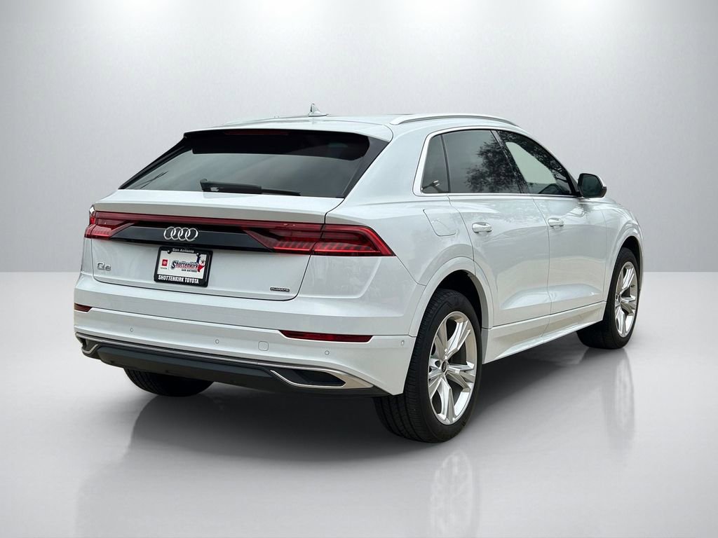 Used 2023 Audi Q8 Premium Plus w/ Premium Plus Package image 5