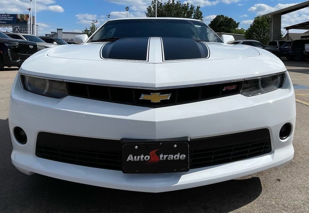 Used 2015 Chevrolet Camaro LT w/ RS Package RWD image 9