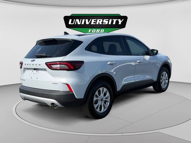 New 2026 Ford Escape Active w/ Active Premium Tech Pack AWD/4WD image 3