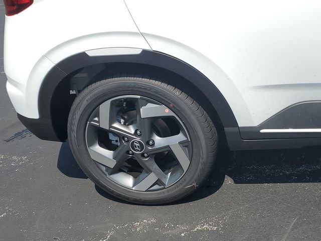 New 2026 Hyundai Venue SEL FWD image 5