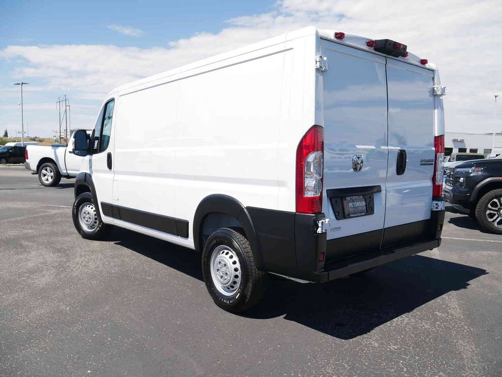 Used 2025 RAM ProMaster 2500 FWD image 7