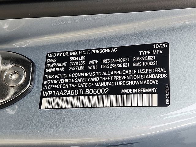 New 2026 Porsche Macan AWD/4WD image 32