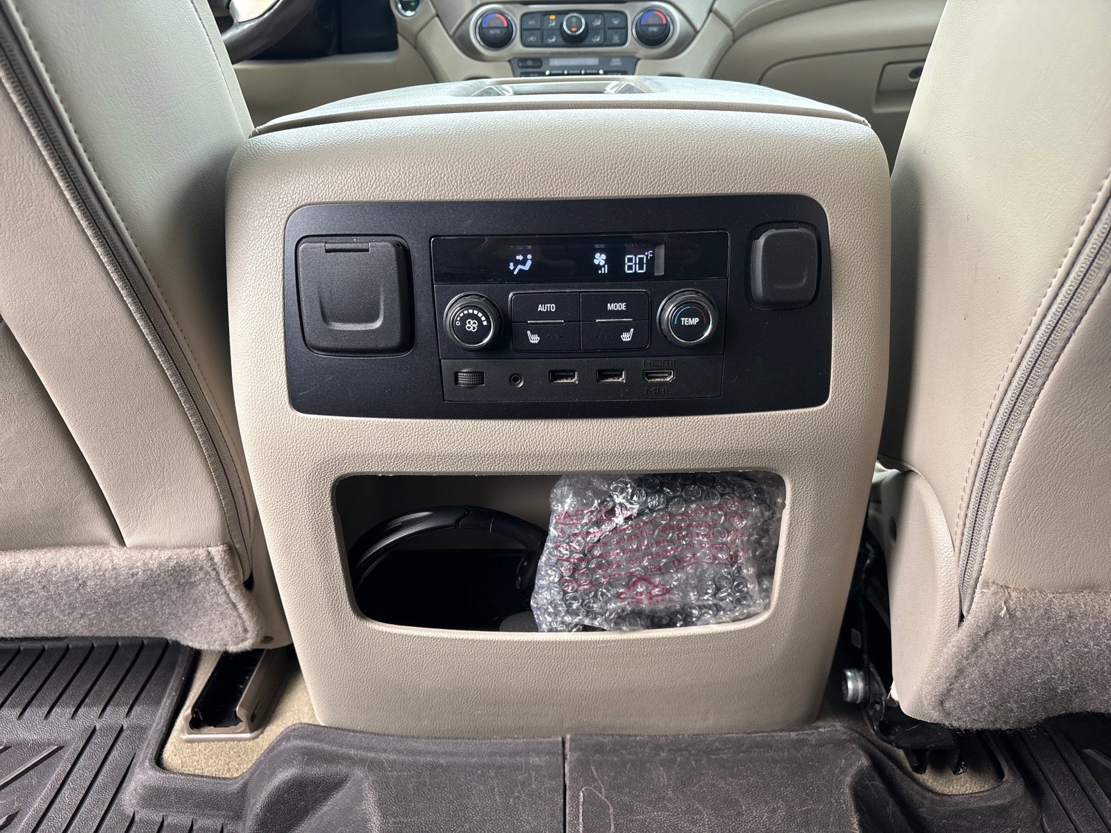 Used 2018 GMC Yukon Denali w/ Denali Ultimate Package image 35