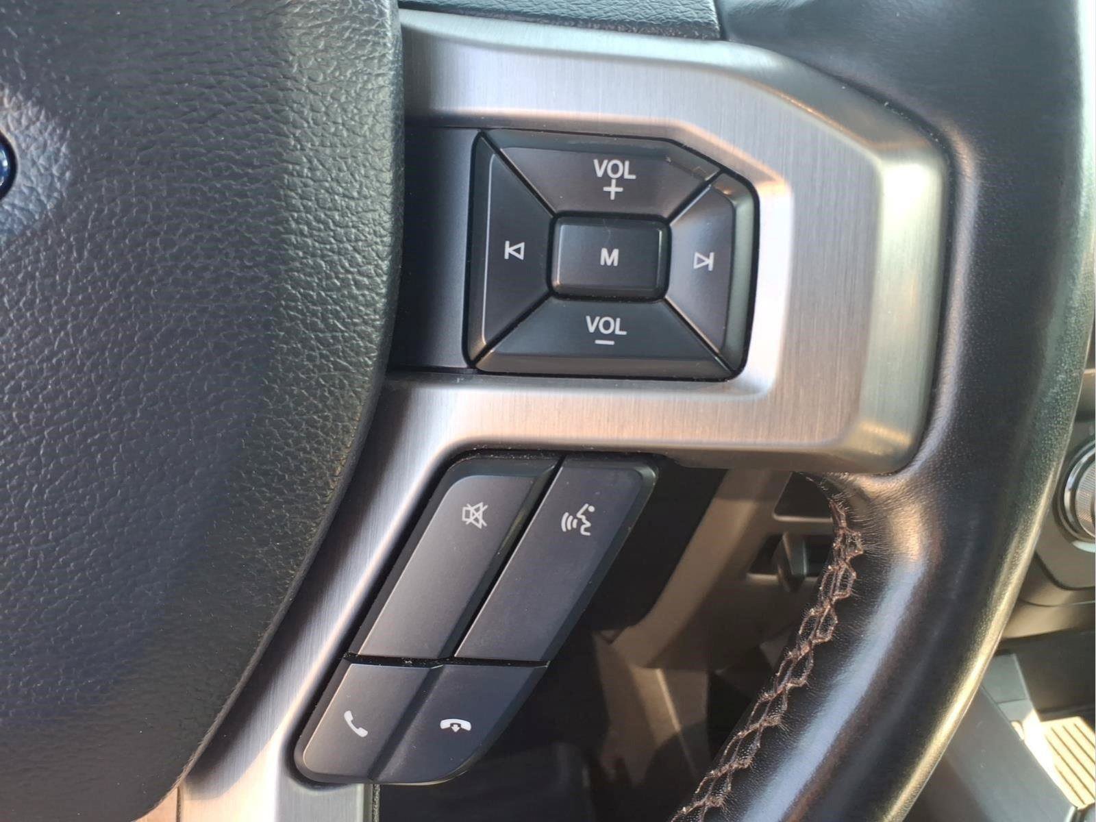Used 2019 Ford F150 Platinum w/ Equipment Group 701A Luxury AWD/4WD image 22