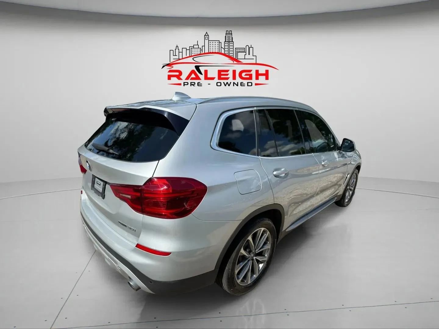 Used 2019 BMW X3 sDrive30i image 4