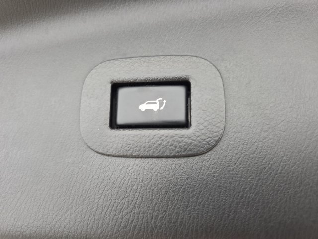 Used 2019 Nissan Armada Platinum w/ Captain's Chairs Package AWD/4WD image 34