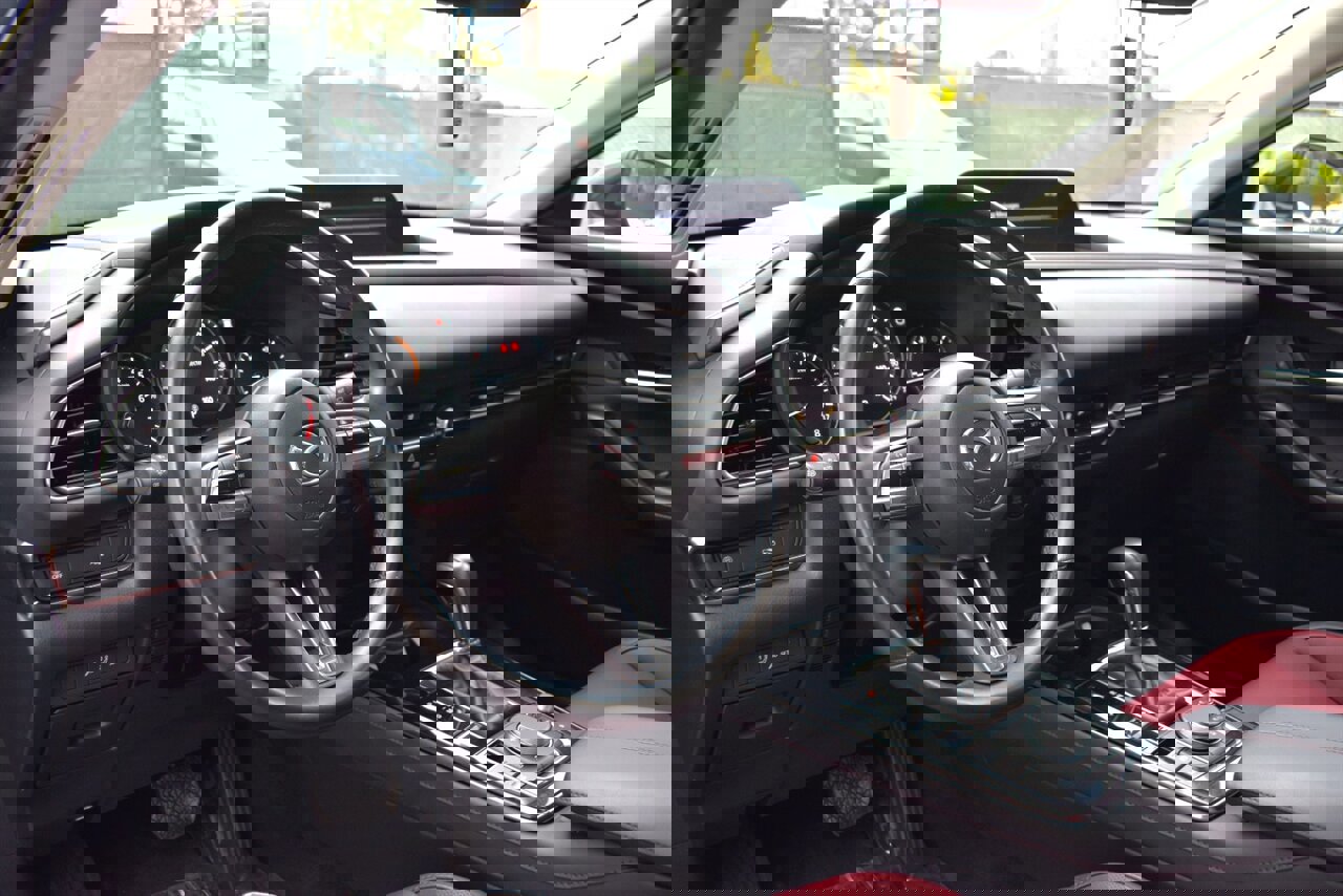 Used 2023 MAZDA CX-30 AWD 2.5 S w/ Preferred Package image 3