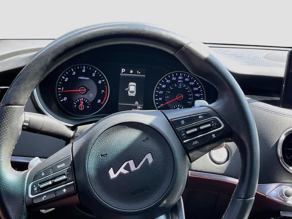 Used 2023 Kia Stinger GT-Line w/ Sun & Sound Package RWD image 24