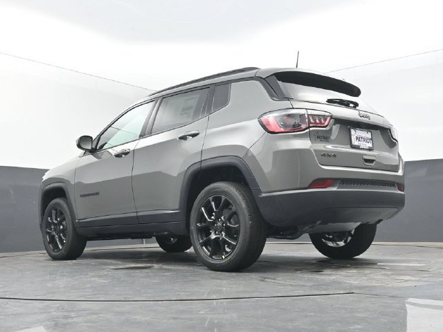 New 2027 Jeep Compass Latitude AWD/4WD image 39