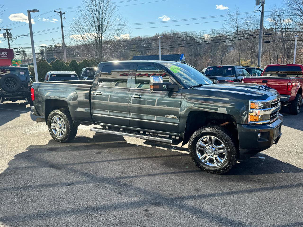 Used 2019 Chevrolet Silverado 2500 High Country w/ Duramax Plus Package AWD/4WD image 4