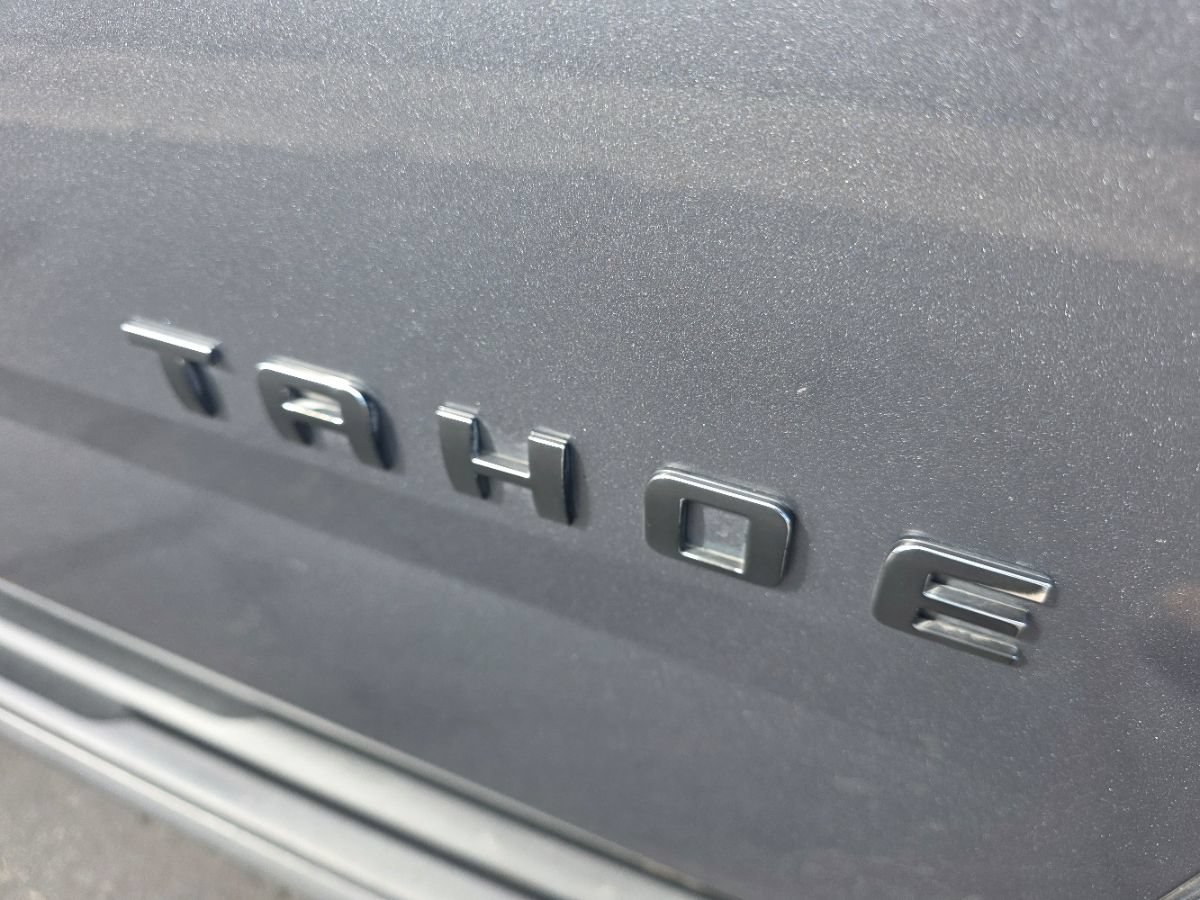 Used 2020 Chevrolet Tahoe LT w/ Luxury Package RWD image 5