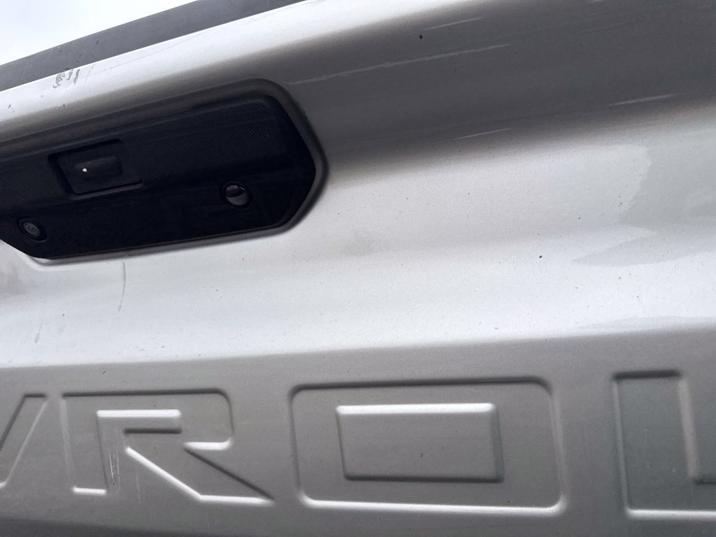 Used 2019 Chevrolet Silverado 1500 LT w/ All-Star Edition AWD/4WD image 22