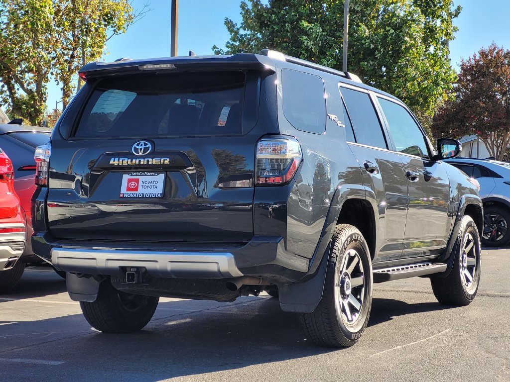 Used 2024 Toyota 4Runner TRD Off-Road Premium w/ Moonroof Package AWD/4WD image 5