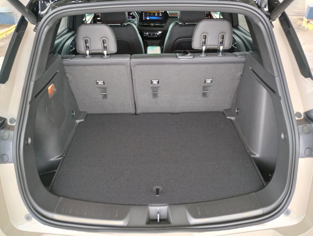 New 2026 Chevrolet TrailBlazer RS w/ Convenience Package FWD image 31