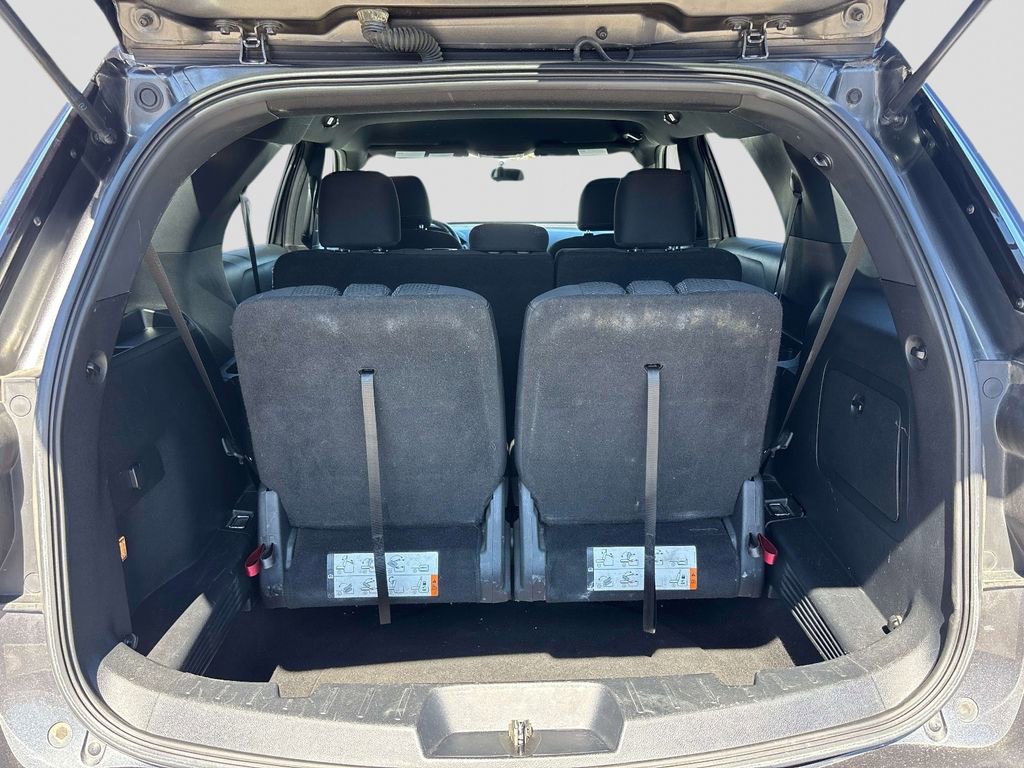 Used 2017 Ford Explorer XLT AWD/4WD image 13
