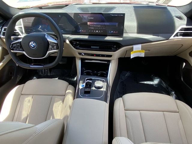 Used 2025 BMW i4 eDrive40 w/ Premium Package image 15