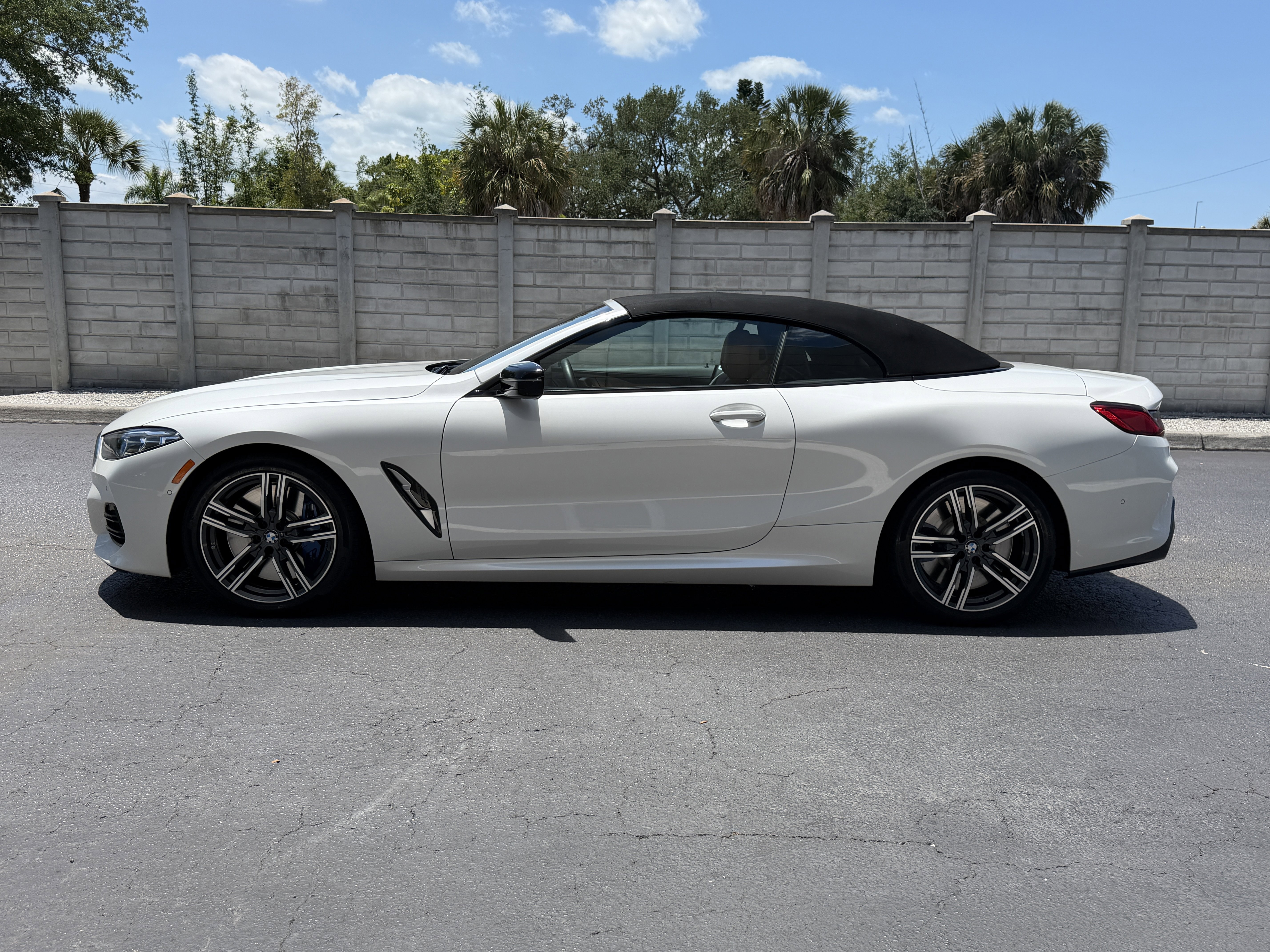 Used 2024 BMW M850i xDrive Convertible AWD/4WD image 2