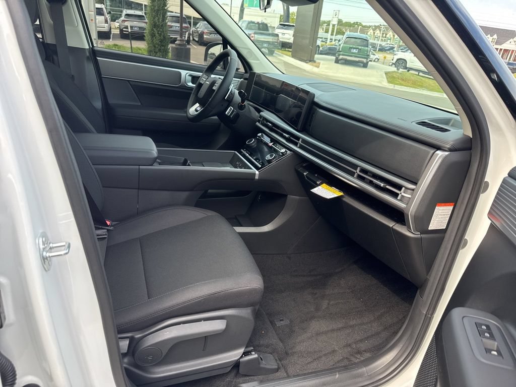 New 2026 Hyundai Santa Fe SE FWD image 12