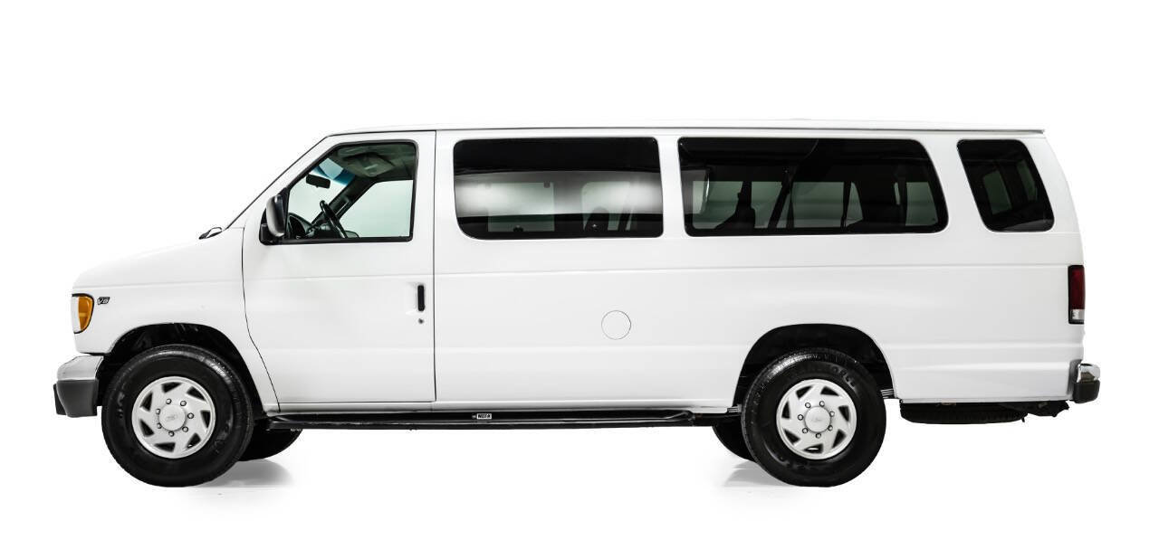 Used 2001 Ford E-350 and Econoline 350 XLT RWD image 6