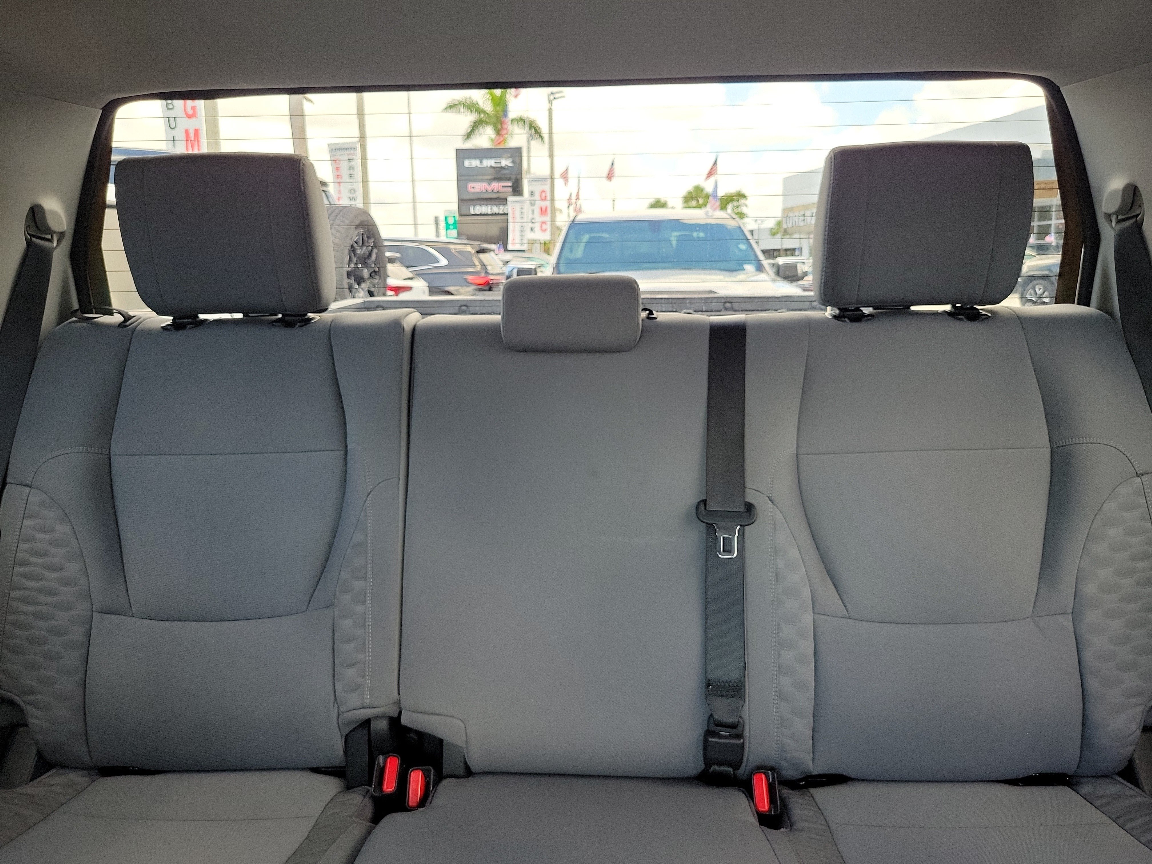 Used 2022 Toyota Tundra SR5 w/ Convenience Package RWD image 15