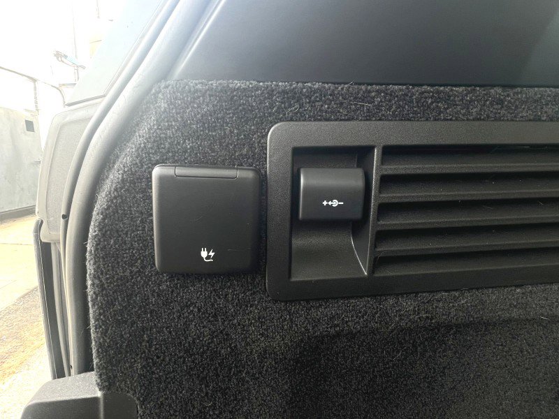 Used 2019 Land Rover Range Rover HSE image 69