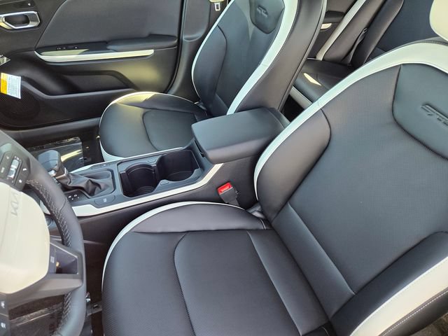 New 2026 Kia K4 GT-Line Turbo w/ GT-Line Sunroof Package FWD image 17