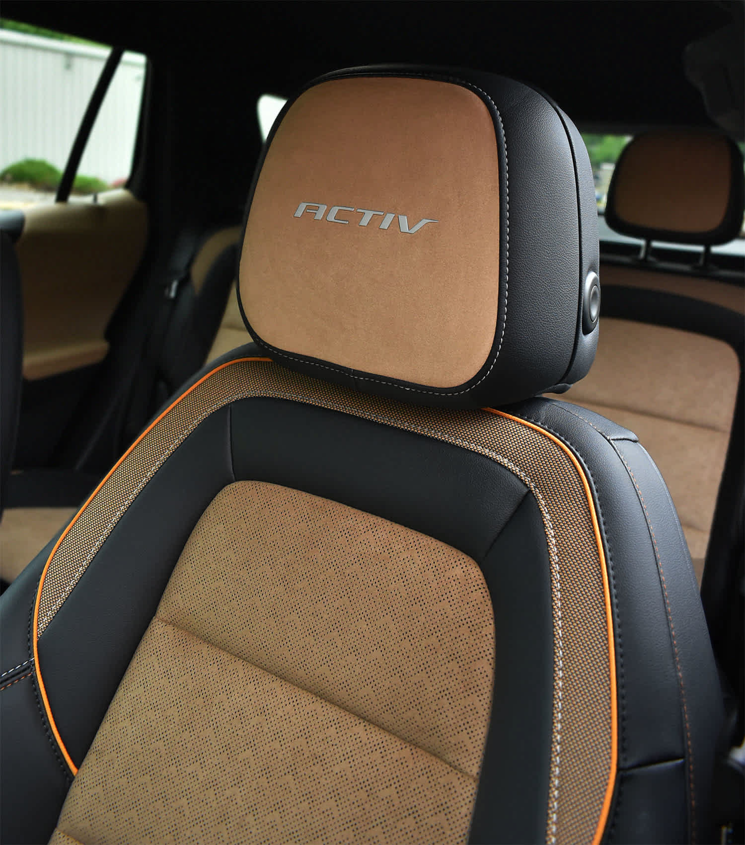 New 2026 Chevrolet Equinox ACTIV AWD/4WD image 10