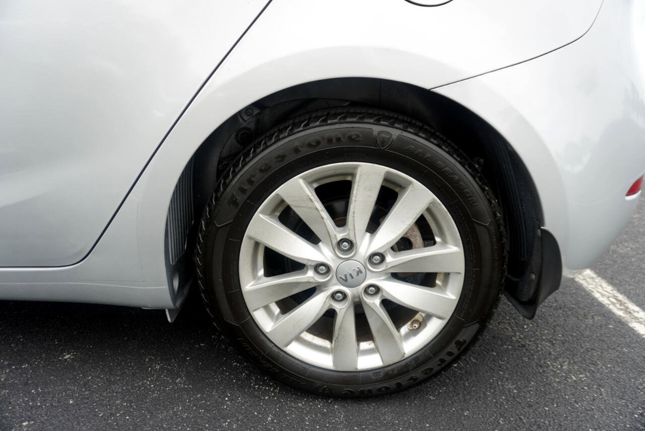 Used 2014 Kia Forte EX image 39