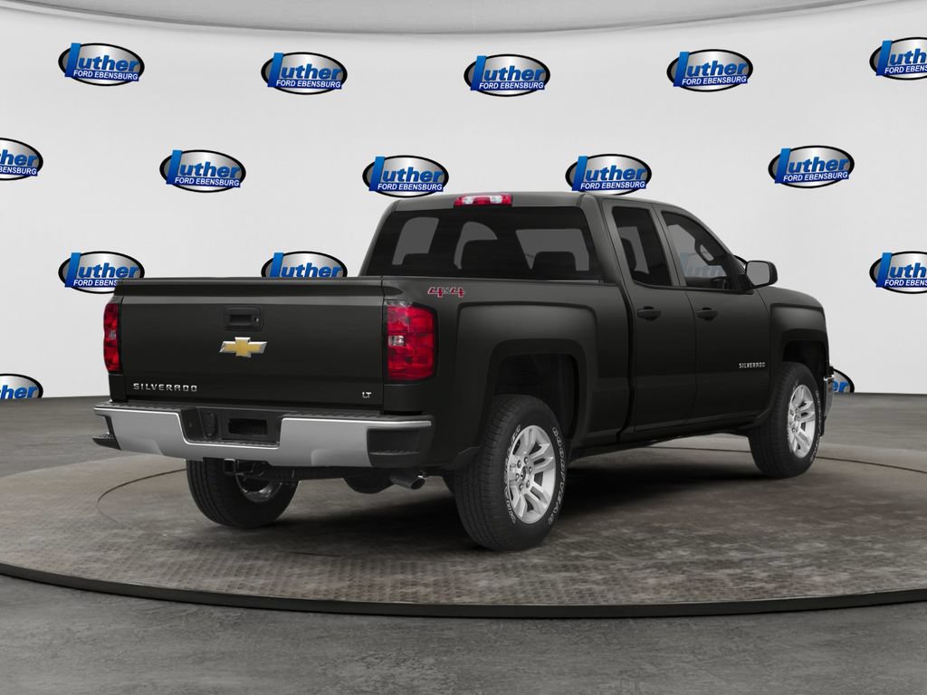 Used 2015 Chevrolet Silverado 1500 LT w/ LT Convenience Package AWD/4WD image 2