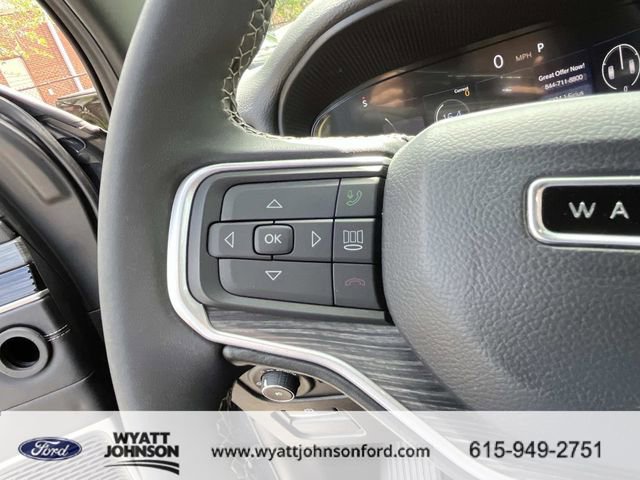 Used 2024 Jeep Wagoneer L Series II w/ Flexible Seating Group image 31