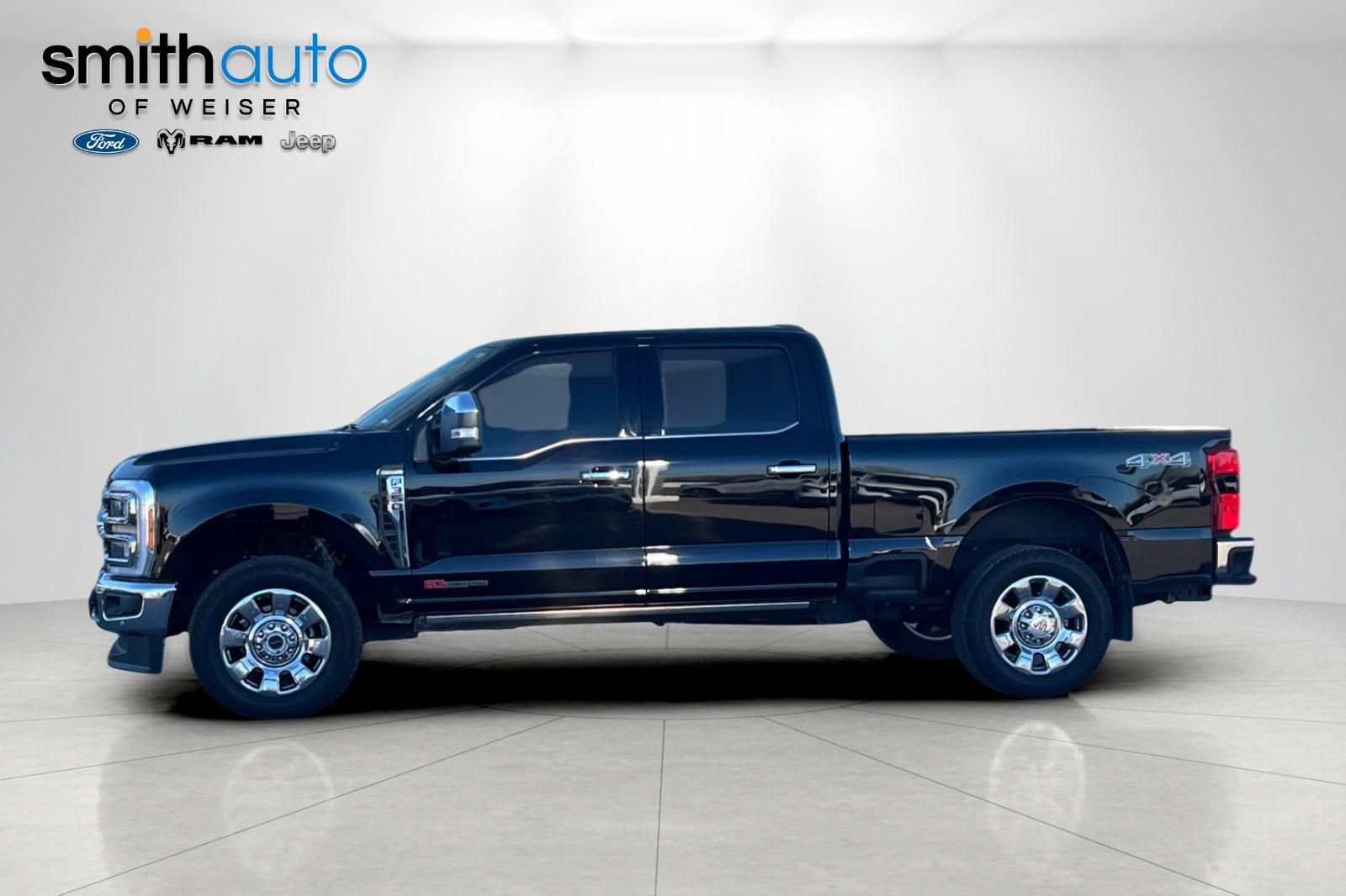 Used 2025 Ford F350 King Ranch w/ Chrome Package AWD/4WD image 8