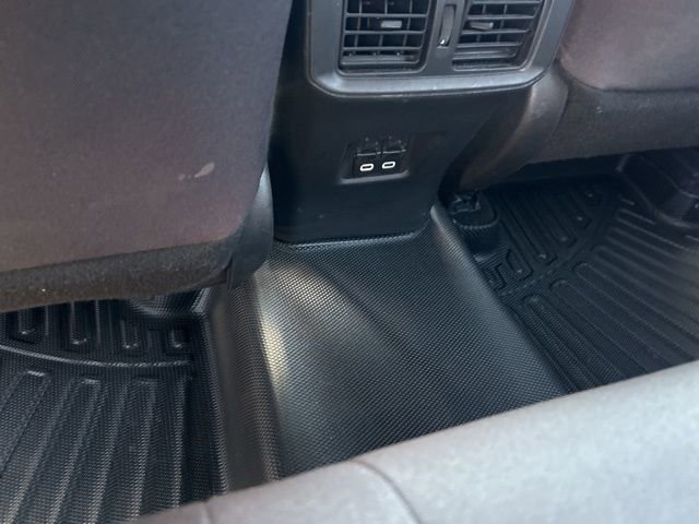 Used 2023 Toyota RAV4 SE w/ Convenience Package image 42