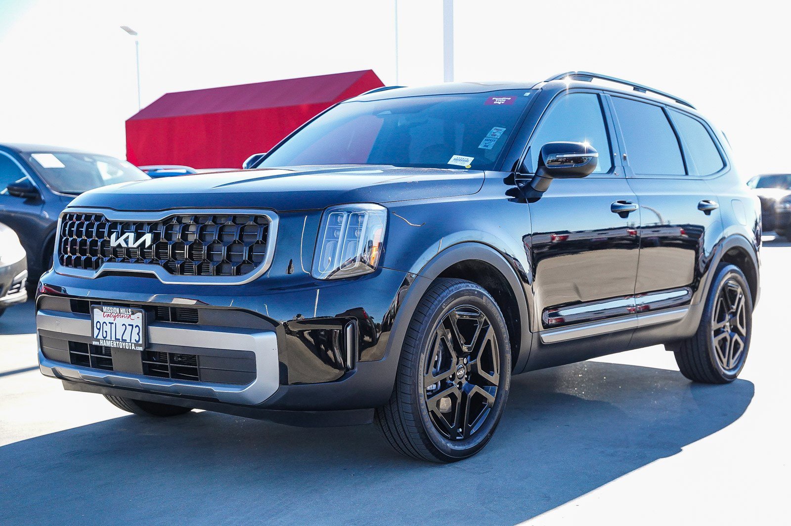 Used 2023 Kia Telluride EX X-Line image 3