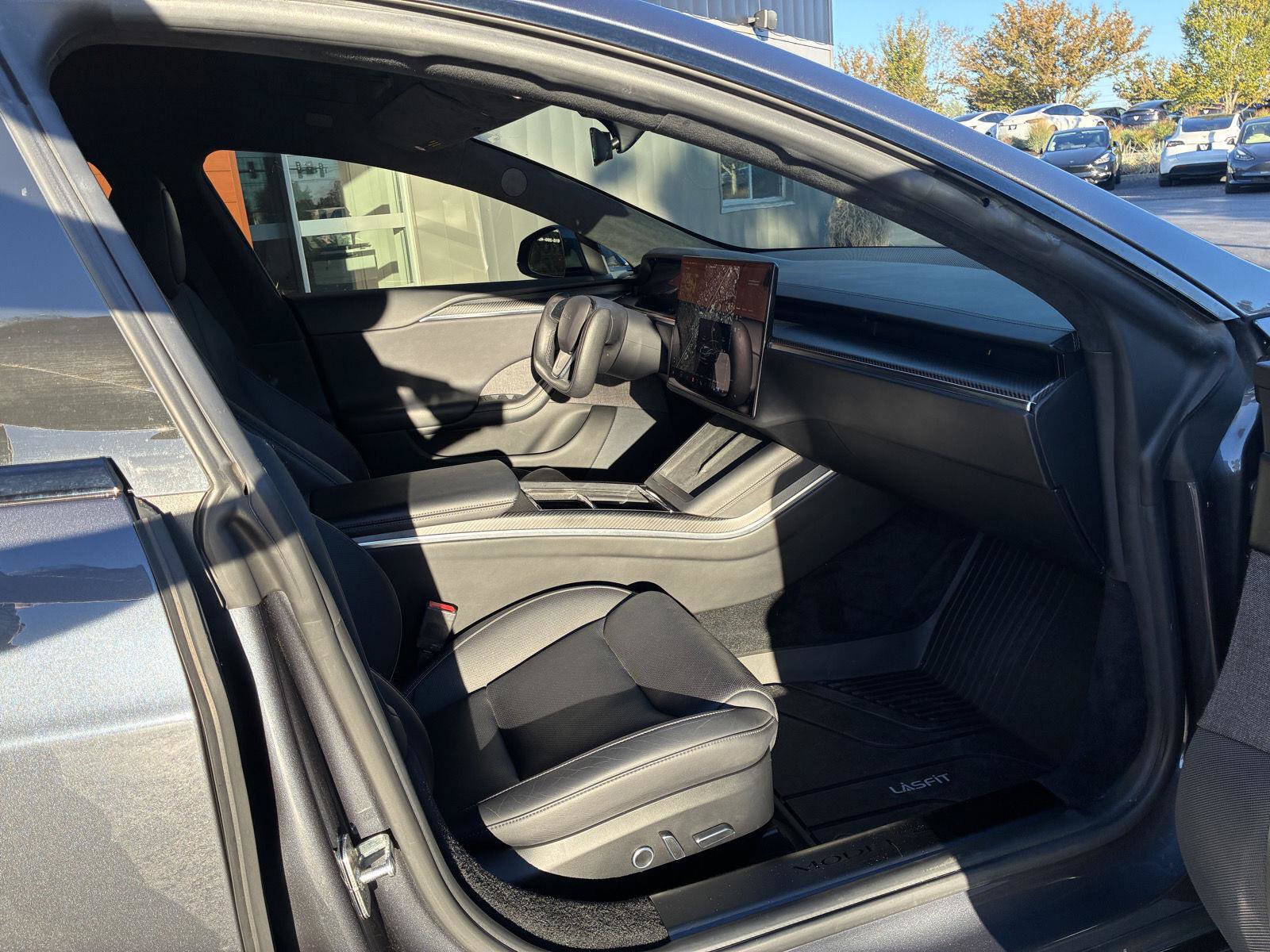 Used 2021 Tesla Model S Plaid AWD/4WD image 13